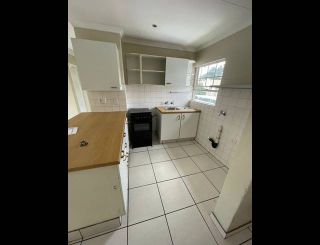 2 BEDROOM APARTMENT FOR SALE IN RAVENSWOOD